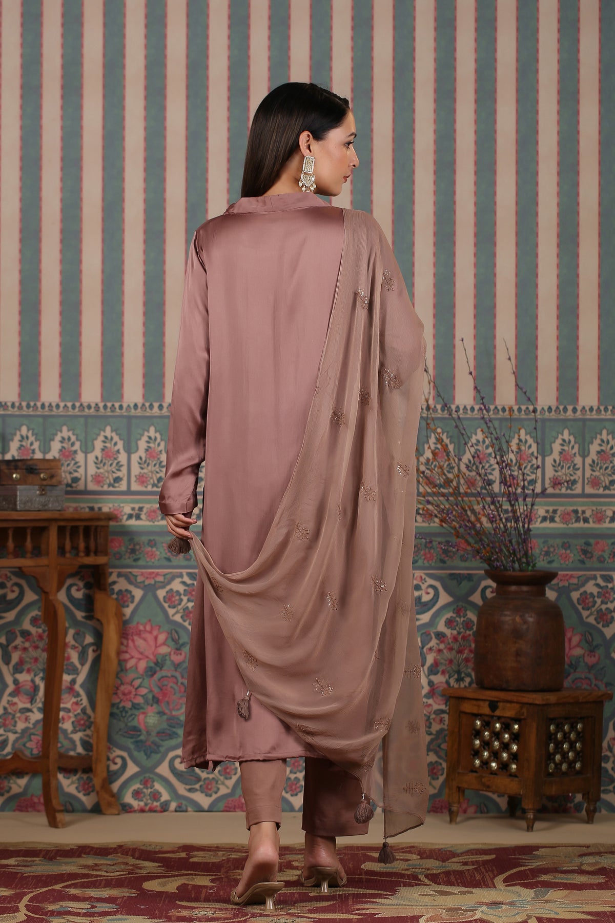 Abha Suit set