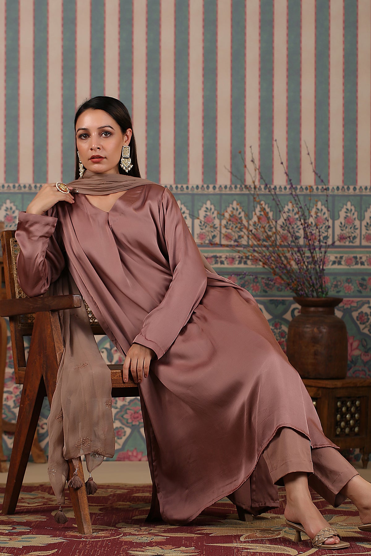 Abha Suit set