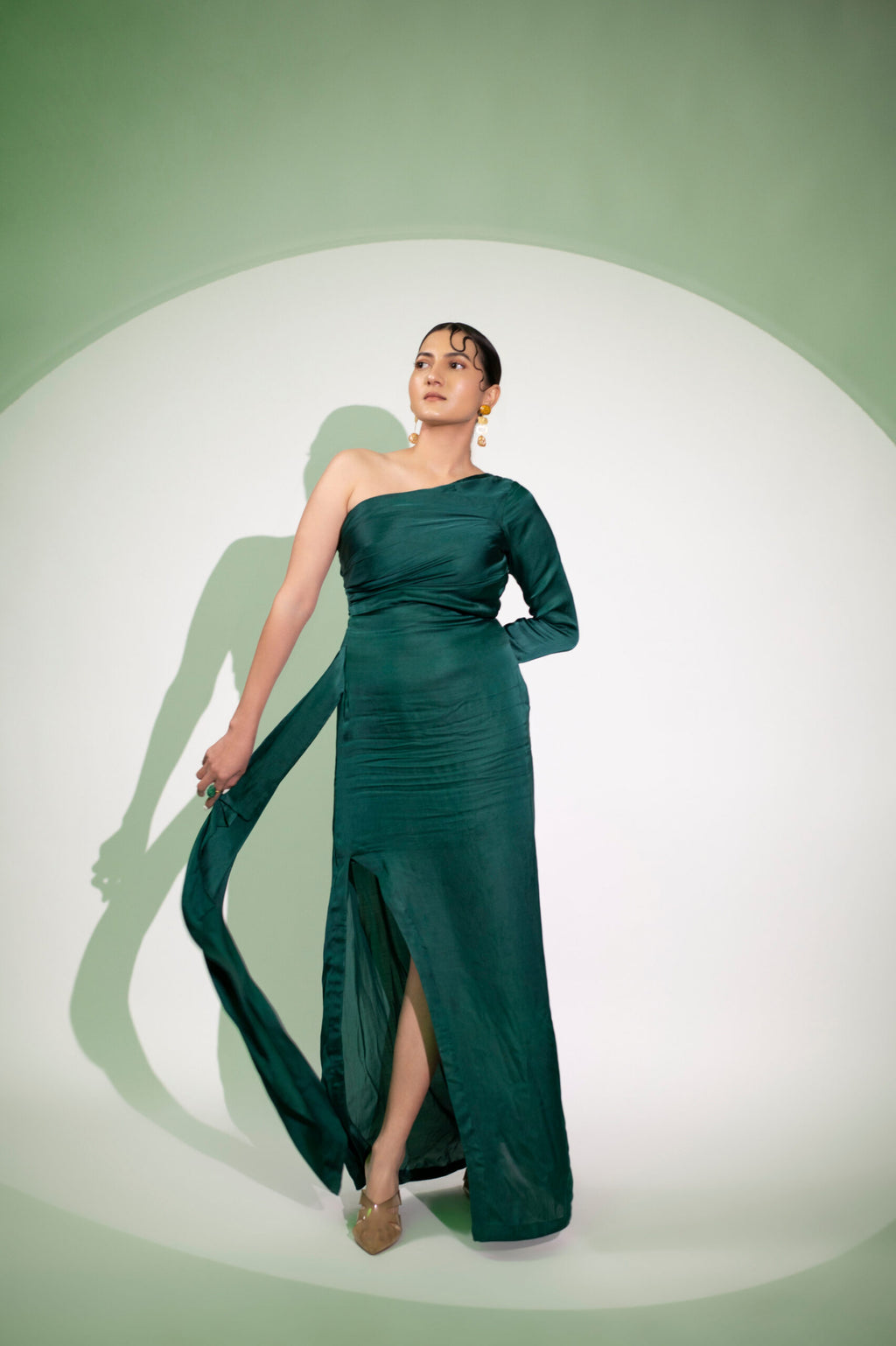Moh The eternal dhaga- Beryl Gown