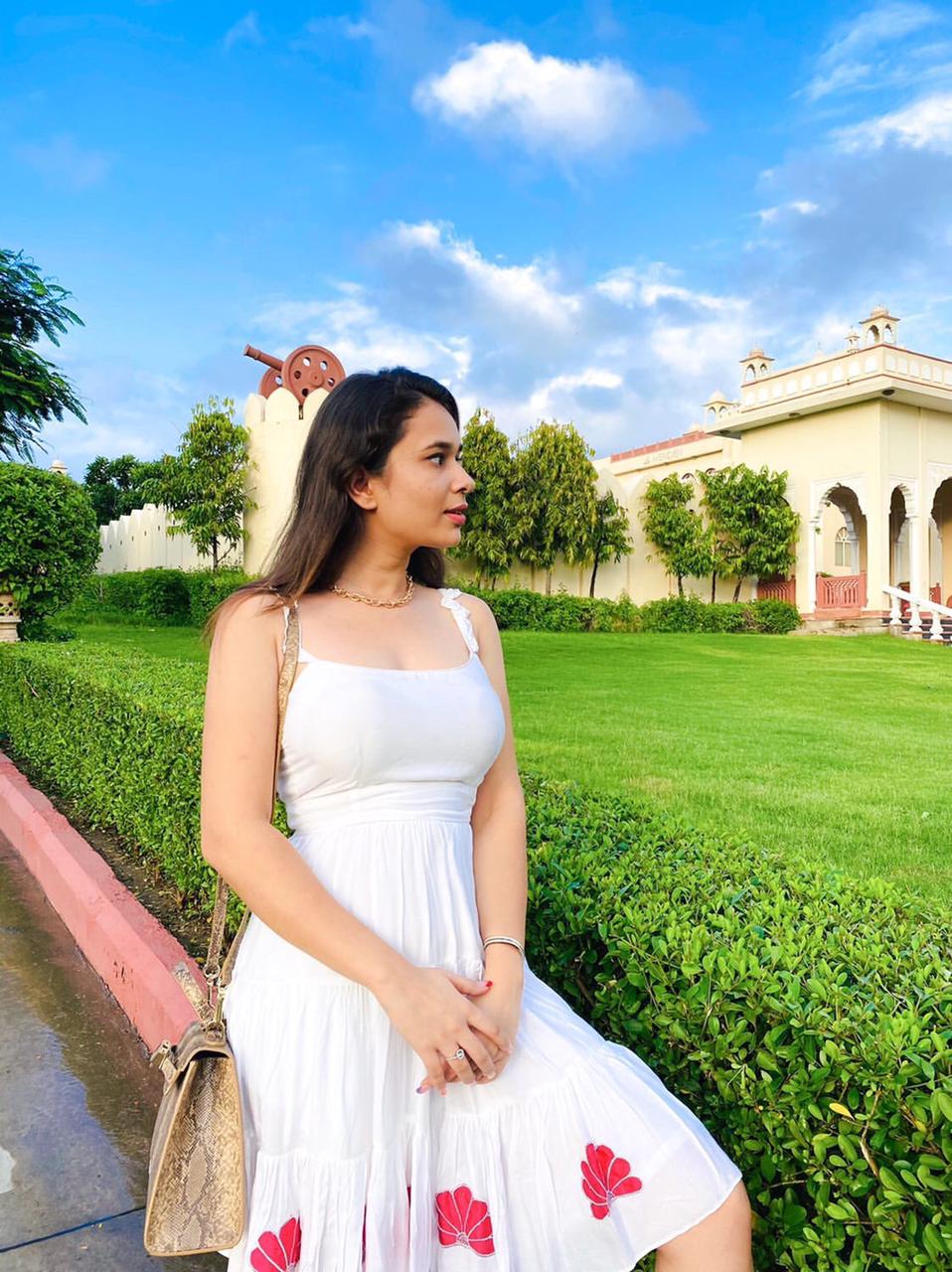 MOH  The eternal dhaga- THREE TIER APPLIQUE DRESS